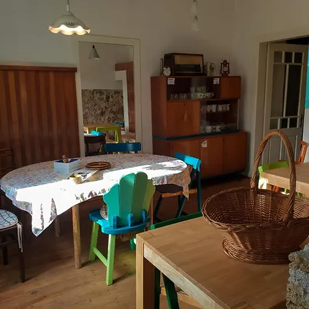 Hisa Velikanka_giantess Gospodarstwo wiejskie Kostel